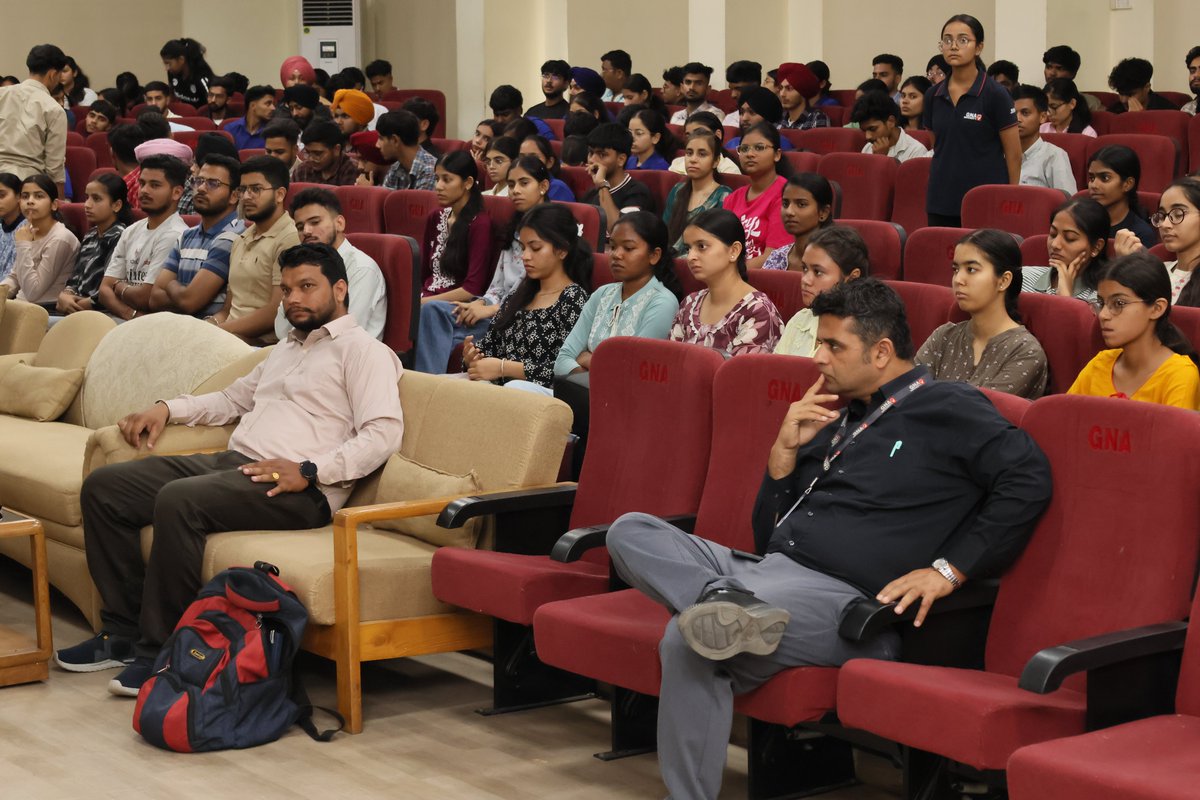 GnaUniversity's tweet photo. GNA University-Department of Computer Science &amp; Engineering successfully organized an expert talk on “Autonomous AI Agents and Multi-Agent Systems”.

#gnauniversity #highereducation #educationsector #ai #intelligentsystem #computerscience #engineering #systems https://t.co/bziUSTAv2S