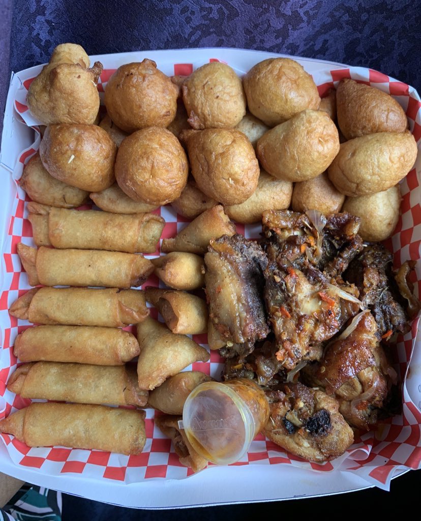 udieerudite's tweet photo. Happy new week beautiful people 

Here’s a beautiful reminder that we are your surest plug for cakes, food platters, and small chops packages in Lagos🥰

Order link in bio

IG @CulinaryErudite https://t.co/vC9WOtK5kY