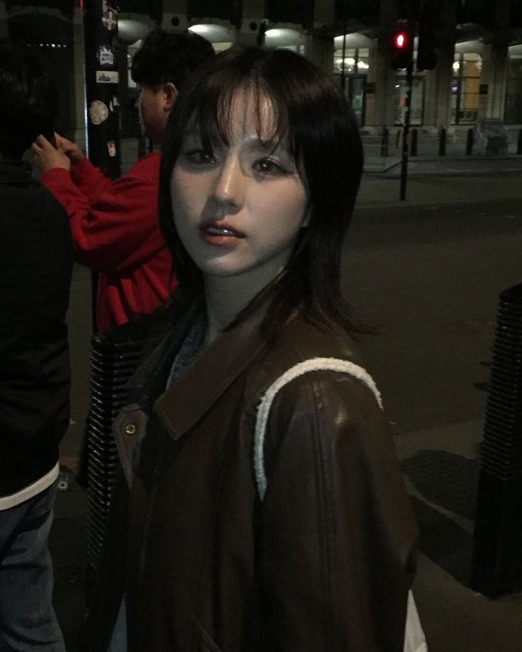 Heejin. tweet media