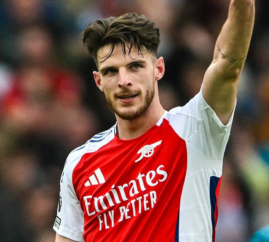 Arsenal Touchline tweet media