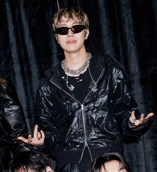ตกใจนิ้วเฮียโฮป แต่ทรงนี้แบดชิบ รักค่ะ