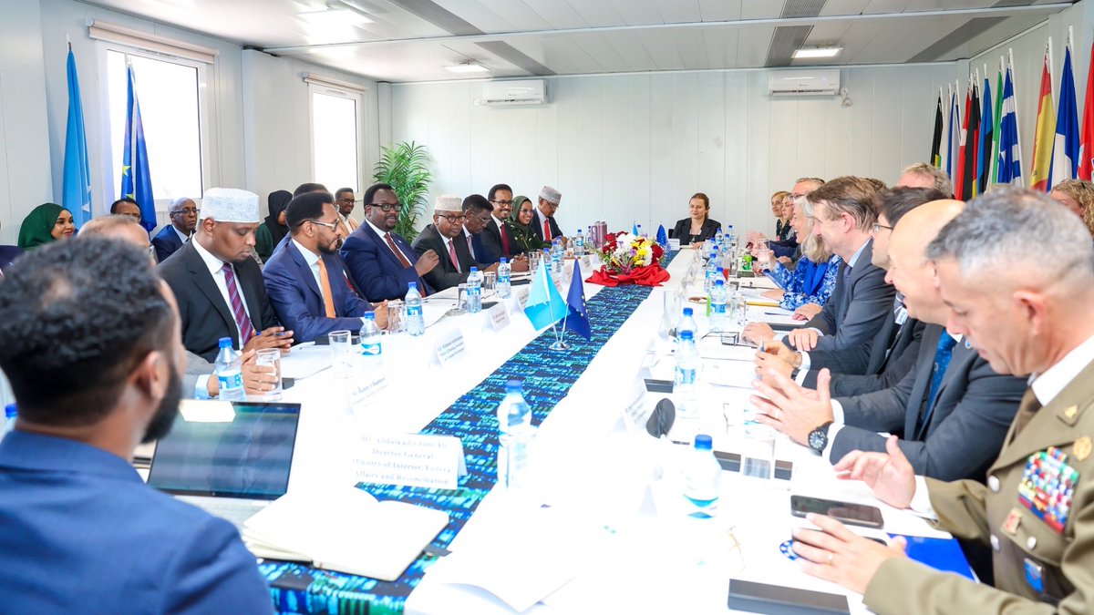 Ijabril's tweet photo. Somalia–EU Political Dialogue held in Mogadishu under the framework of the Samoa Agreement marks an important milestone in a partnership built on trust, shared priorities and mutual respect, reaffirming a longstanding partnership & our joint commitment to advancing peace &securty

strengthening democratic governance, supporting institutional development and accelerating inclusive economic transformation. 

Over the years, the European Union has remained a steadfast partner in #Somalia’s transitional, peace-building and state-building processes, contributing to security sector reform, governance support, institutional capacity-building and development initiatives that continue to strengthen resilience and stability across the country. #EU_in_Somalia #EU