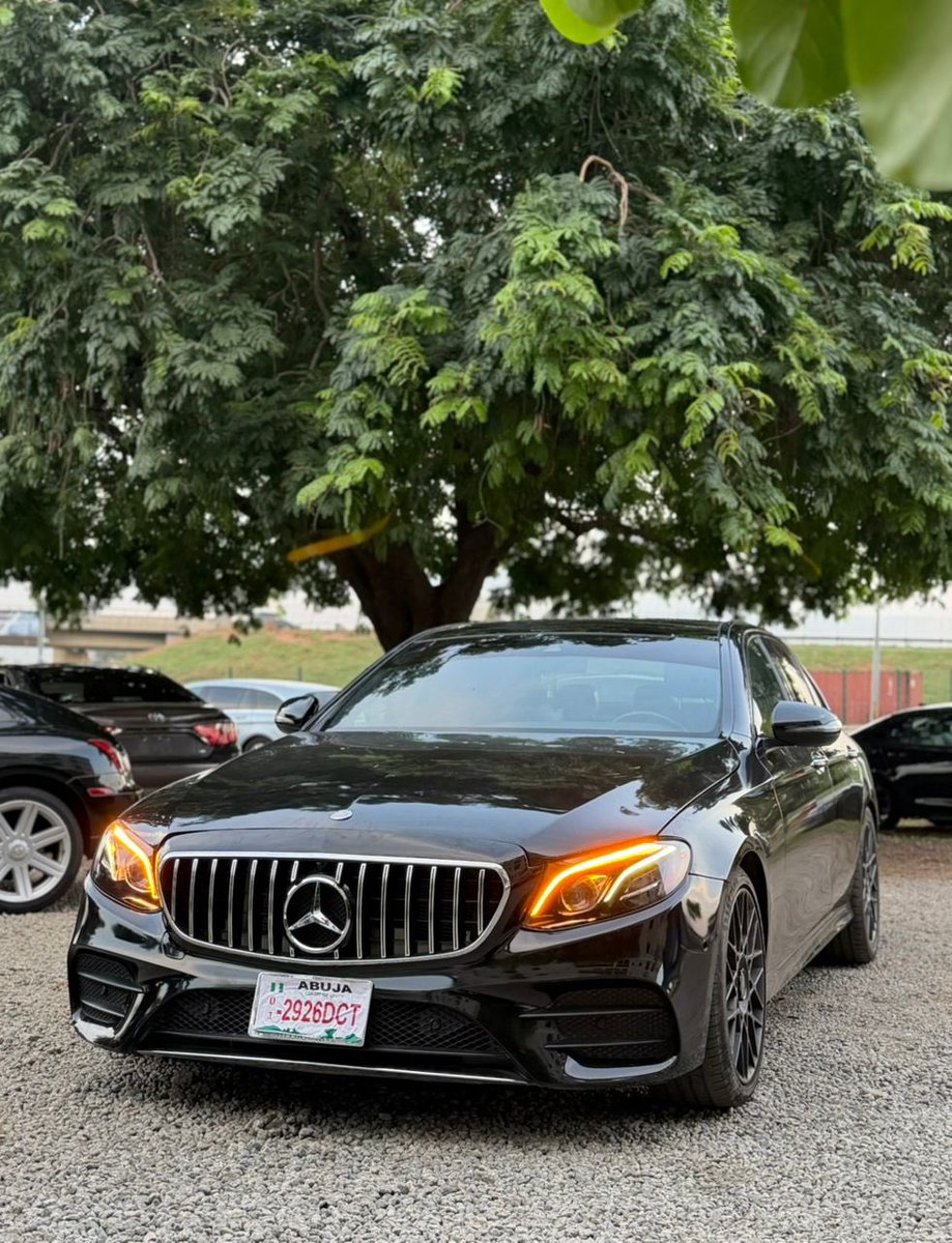 O99Rides_'s tweet photo. 2017 Mercedes Benz E43 AMG now available 
📍Abuja
🏷️ 48.7 million naira ($35.8k) 
Contact for details 📥 
Nationwide delivery 🇳🇬 https://t.co/jBrMH7MhTw