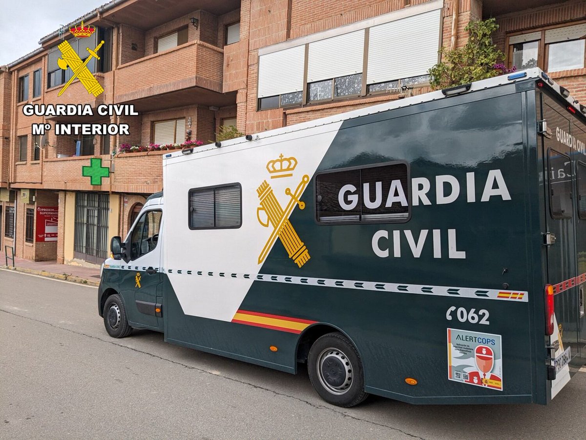 Guardia Civil tweet media