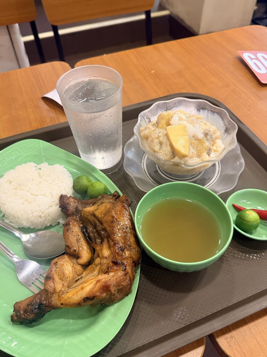 Incendiar09's tweet photo. Another Mang-Inasal Serye at Pedro Gil.🤣🐥🍗 https://t.co/6jU6rbyVt9