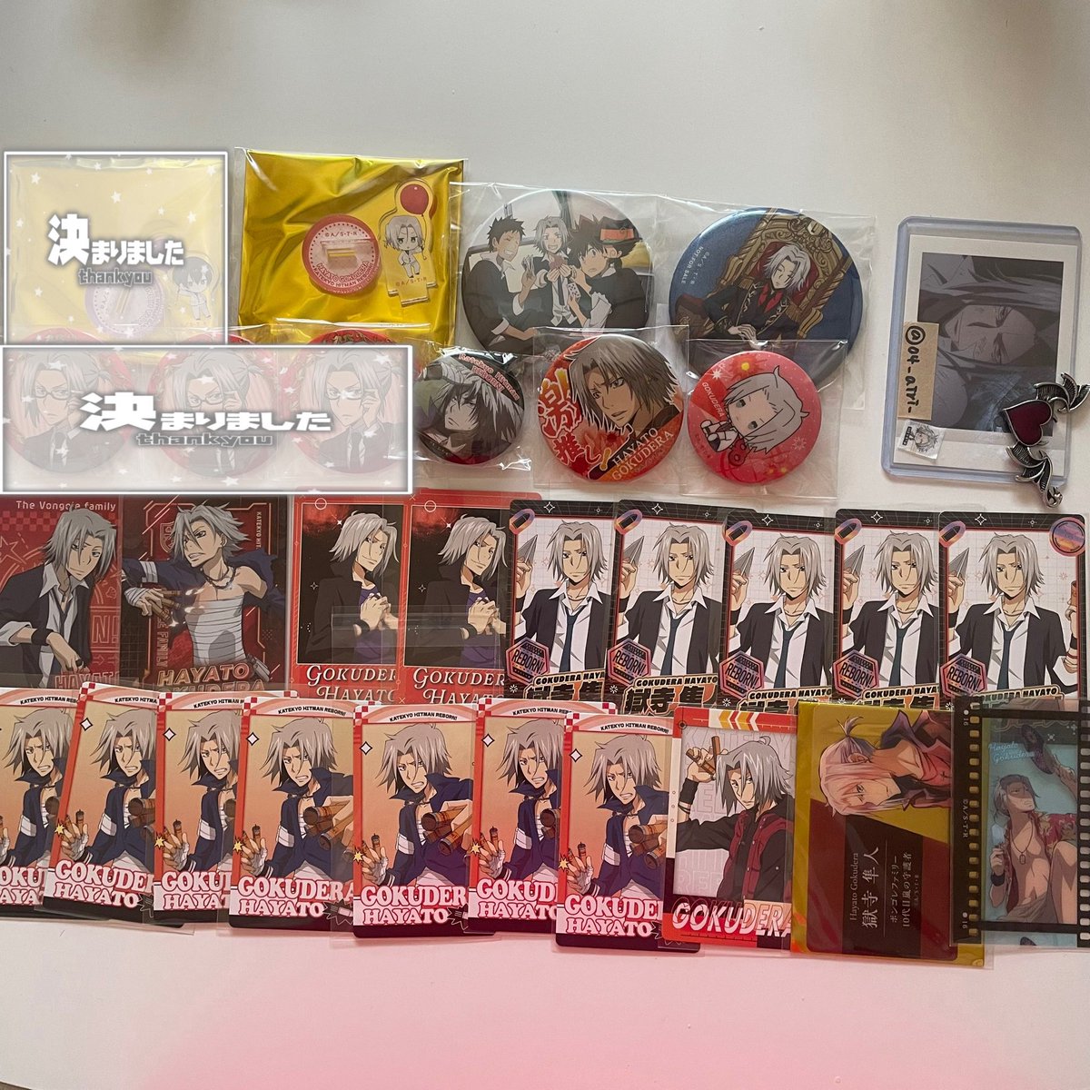 譲渡 家庭教師ヒットマンREBORN! アクスタ 缶バッジ 紙類 etc. 中国