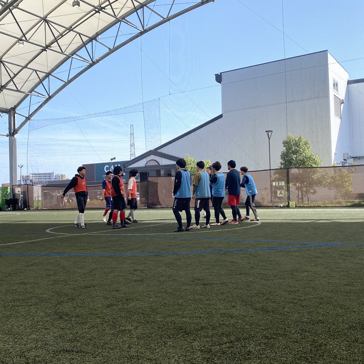 TTDsaiyou's tweet photo. MIFA仙台8周年大会⚽️
サッカー歴12年の新入社員が電撃加入し、新生チームで挑んだ結果...見事3勝を挙げ最高の休日になりました😆👍
...からの、今日から現実。
最長16連休を過ごしたメンバーも、今日から仕事再開です🔧
大会で得た結束力を武器に、今週も元気に走り抜けます！ https://t.co/NzzK8OyJk8