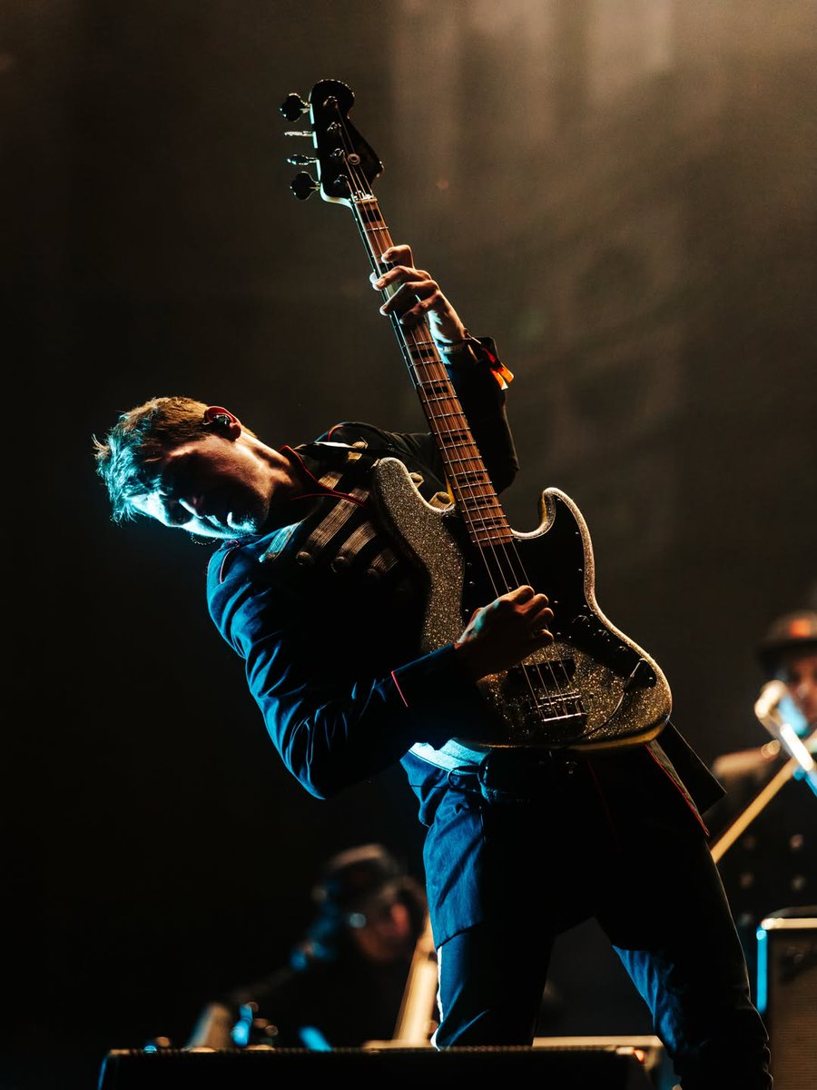 Frank Iero Brasil tweet media