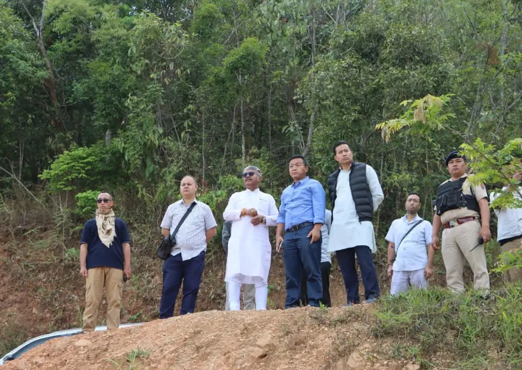 NEDispatch's tweet photo. Who Was Behind the May 7 #Kamjong Attack, allegedly carried out with drone strikes, arson, and abductions? #Manipur #ManipurCrisis
https://t.co/mq8D4oO82h https://t.co/JORBD9xihE