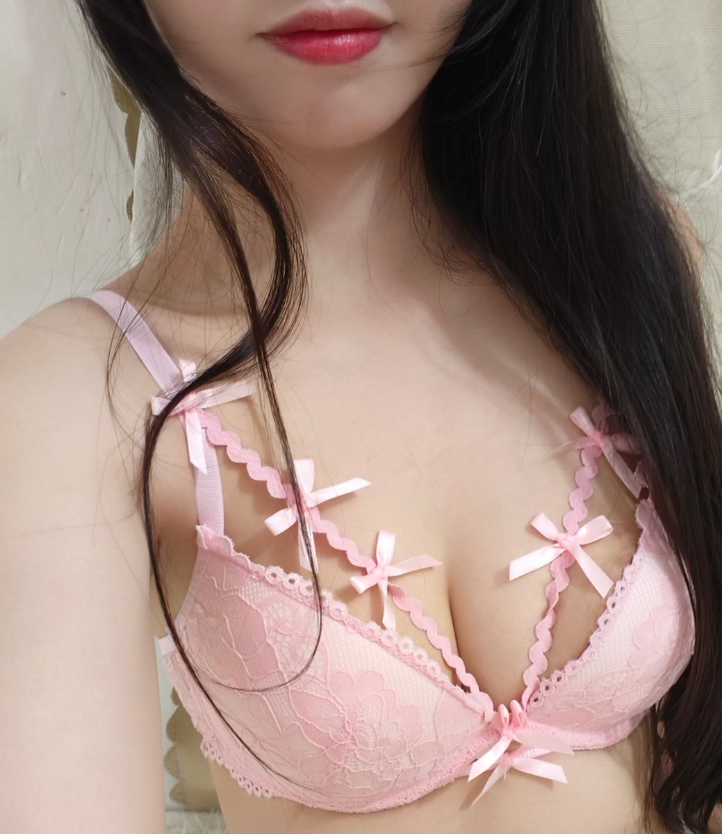 Hans650317's tweet photo. @MeiriMei4 广东女大 https://t.co/L9fgZF6JWk