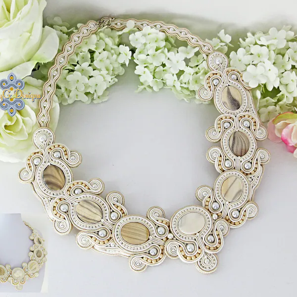 MollyGDesigns's tweet photo. Wedding season has started. Are you ready? Unique handcrafted jewellery is a beautiful finishing touch.

https://t.co/2aVeXjhdWL
 #EarlyBiz #mhhsbd #bridal #weddingday https://t.co/EE0v3wvyko