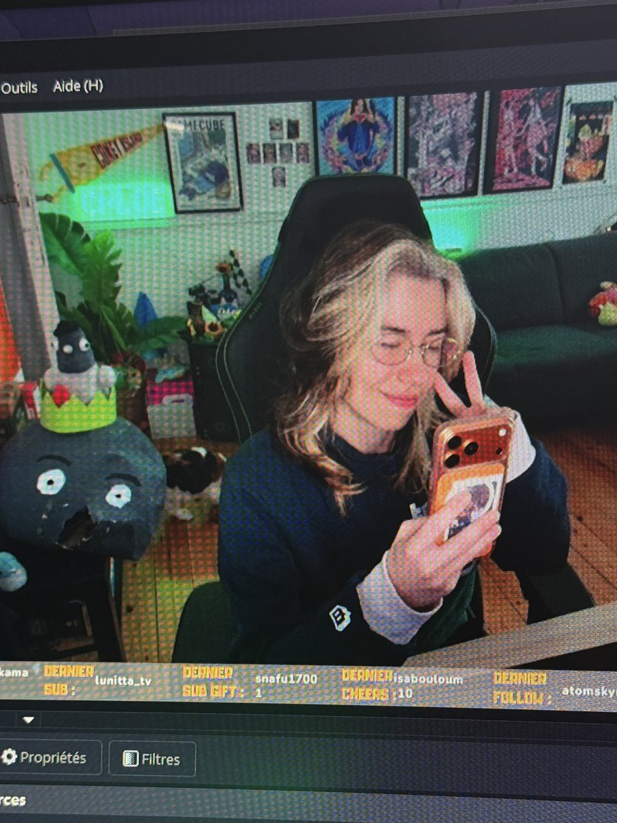 chloe_twitch