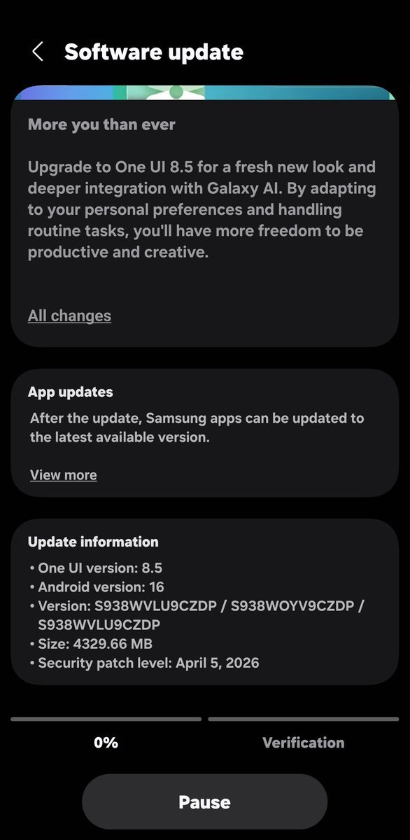 Galaxy Updates tweet media