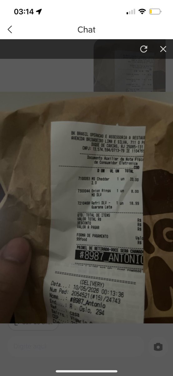 mcchurrico's tweet photo. @voude99 @BurgerKingBR 
Preciso que me ajudem com meu reembolso, pedi um combo hambúrguer mega stacker 2.0 me mandaram um chicken JR🤦🏻‍♂️
Tentei suporte, mas o suporte da 99 é muito ruim, chamo o Ao vivo os atendente são muito mal educados não entendem o seu lado mesmo com provas. https://t.co/ZHlf9iRIQo