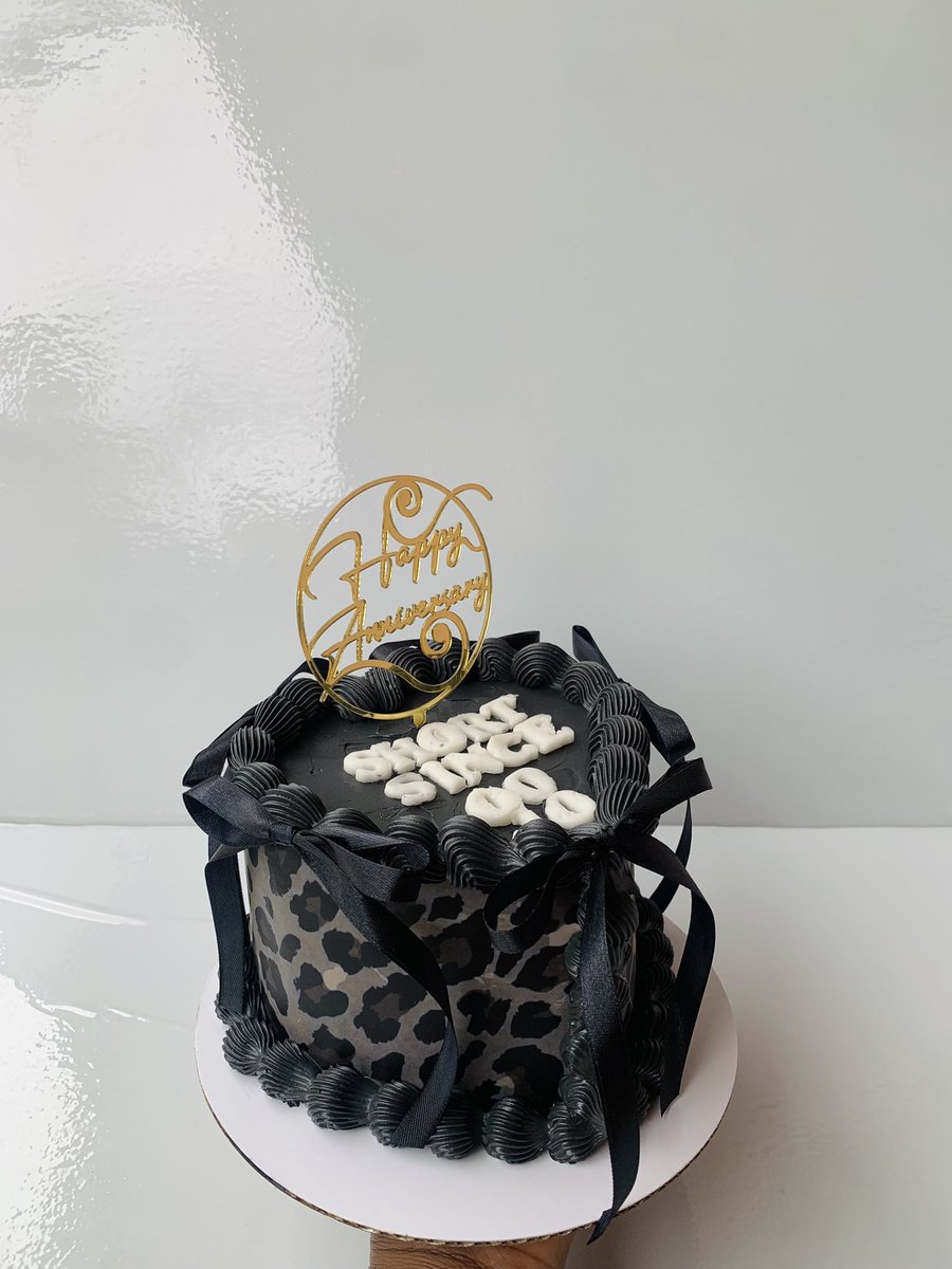 L’île Sucrée 🍰🧁 tweet media