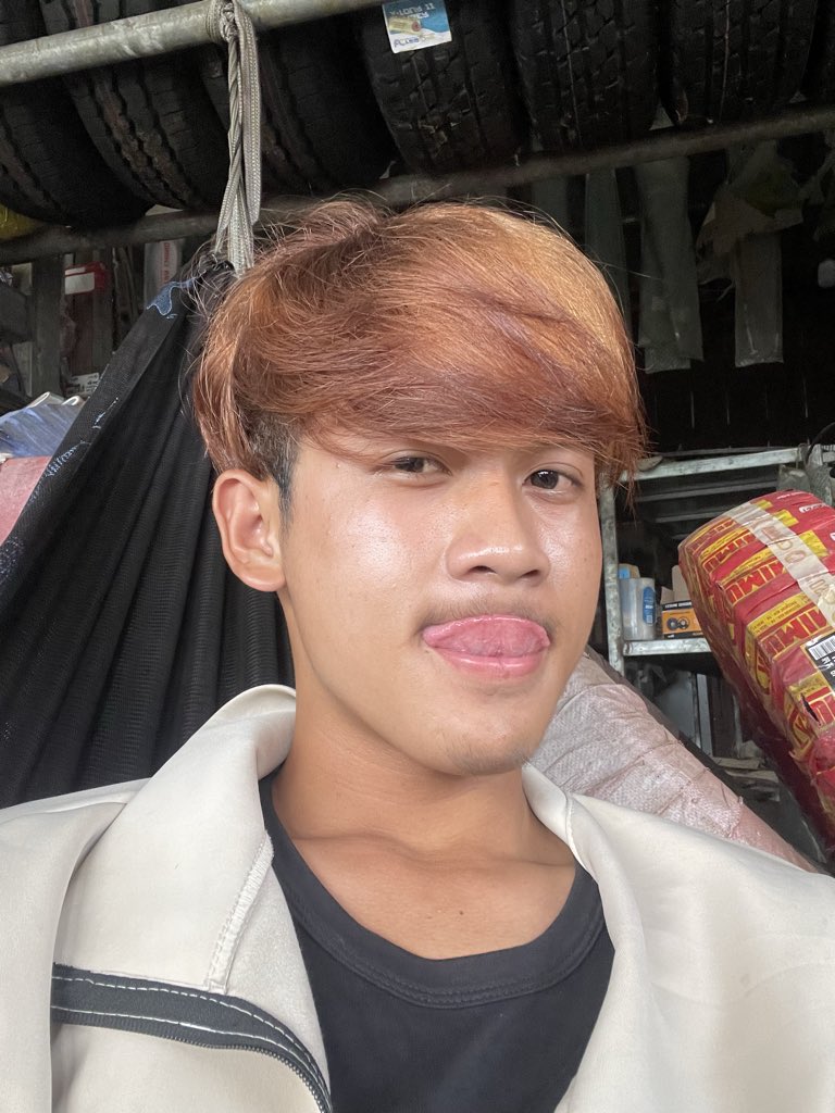 ChengMengocvv's tweet photo. https://t.co/jbTOvaKSZa Jorl mos Ber sl nh 😛👄 https://t.co/wJmBEEhIcw