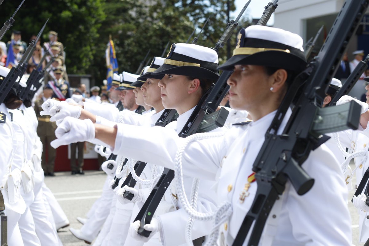 Ministerio Defensa tweet media