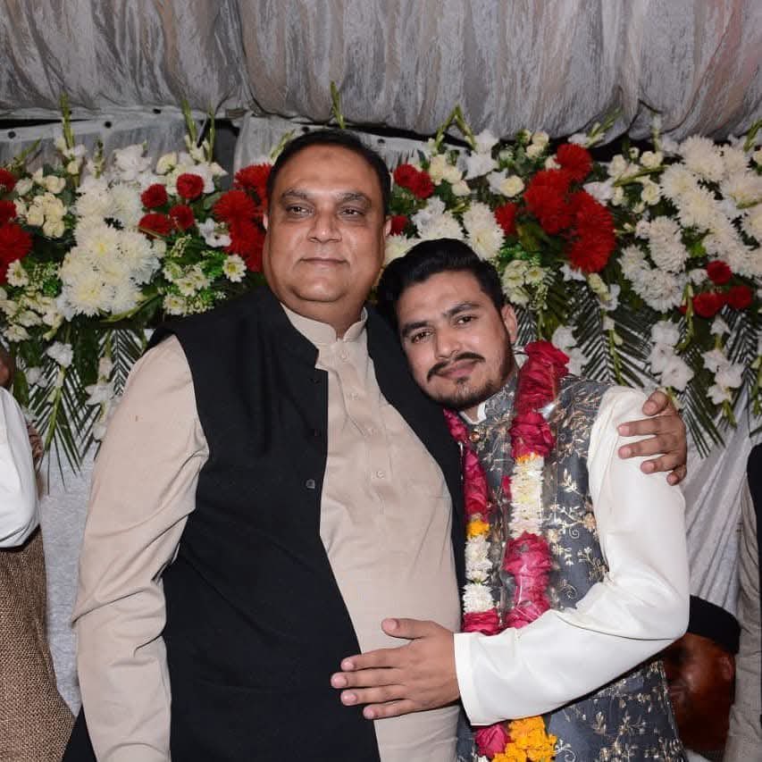 Muddasaroffical's tweet photo. اس بغیرت جج کو کبھی نہیں بھولنا جس نے ایک کرسی کی خاطر 9 مئی کے جھوٹے مقدمات میں کئی گھروں کو اجاڑ دیا💔 https://t.co/JQenvtrDtR