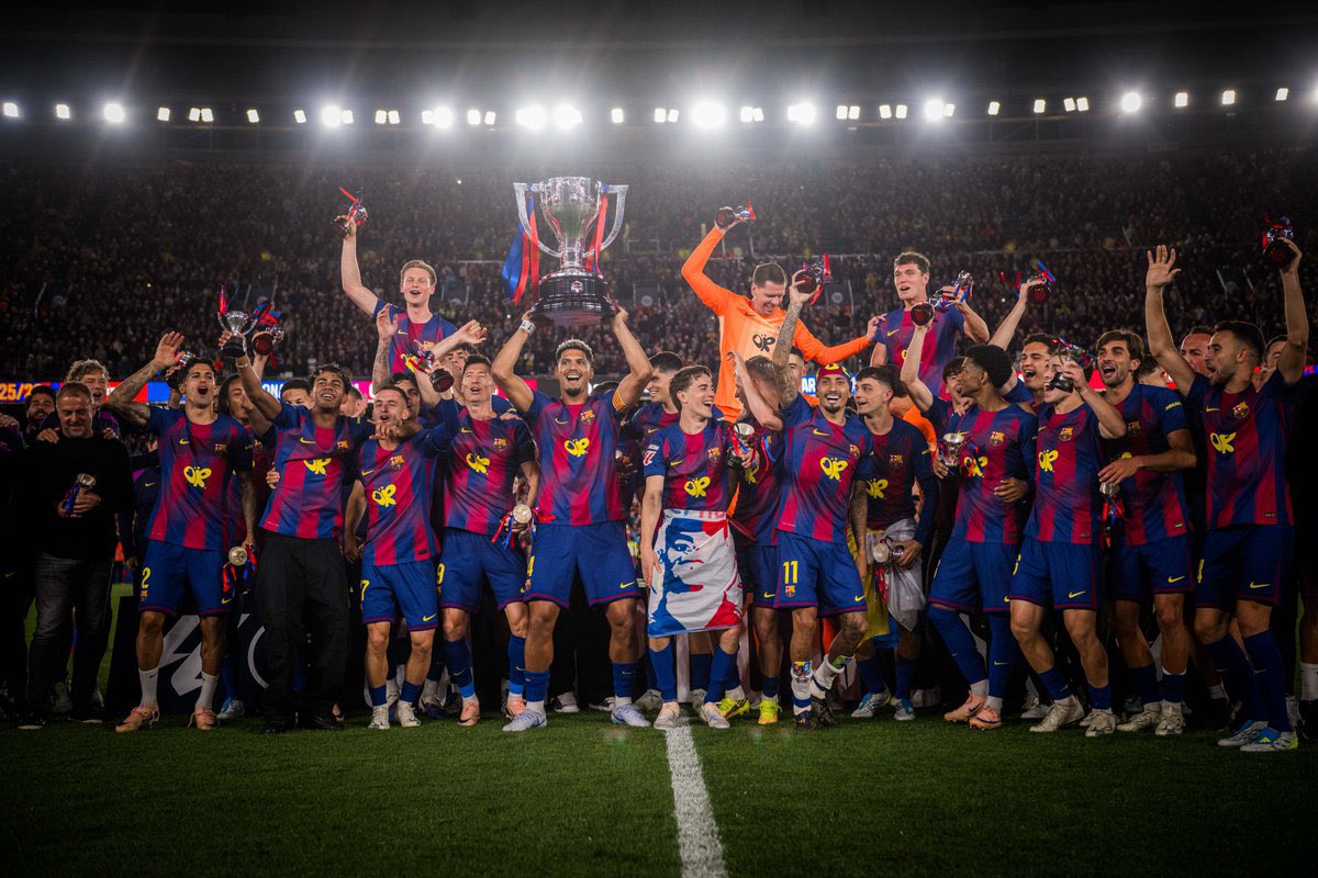 IsaiahAppiah55's tweet photo. CHAMPIONS! 🥇🏆Visça el Barça i visça Catalunya.❤️💙 https://t.co/1q7yeL5nDj