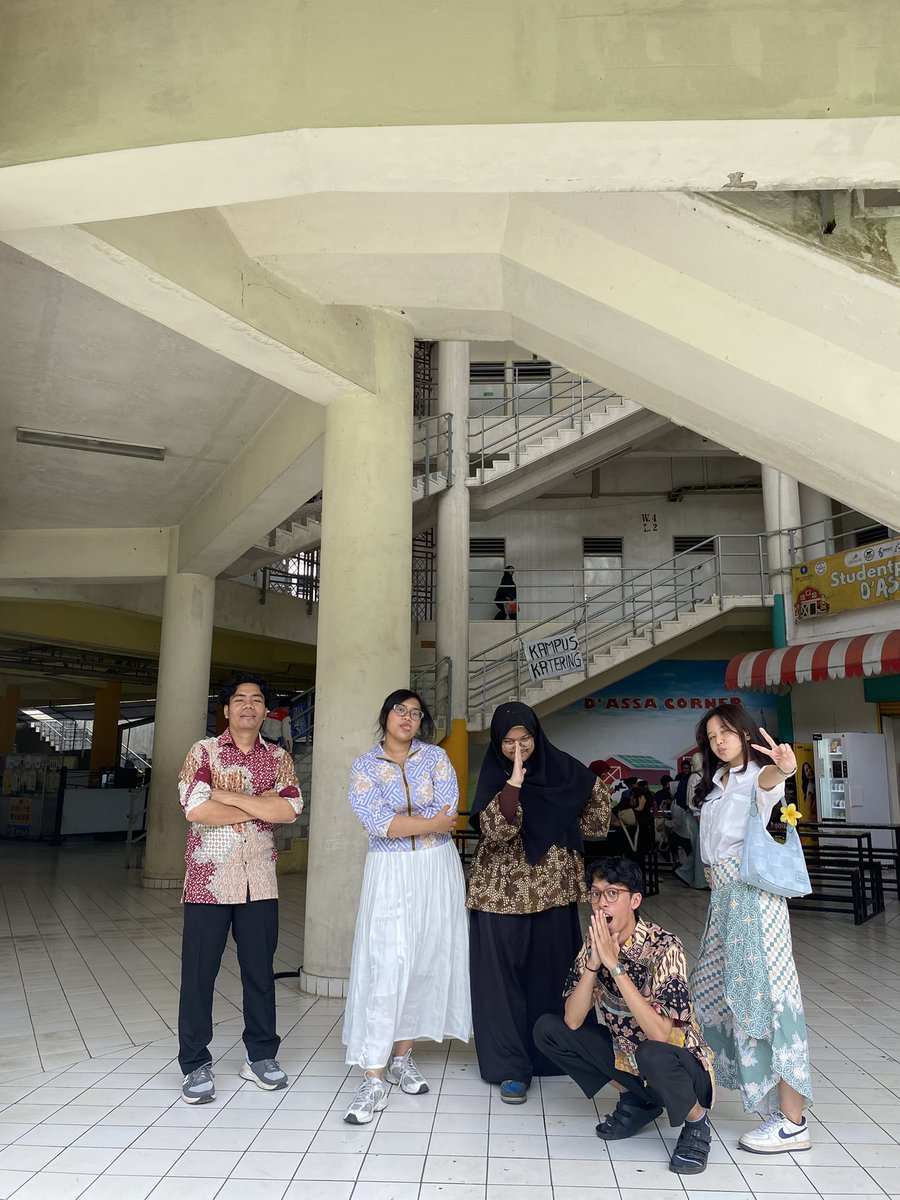 FankaSalim's tweet photo. ssmi berbatik di fapet https://t.co/dOr9ipkT42