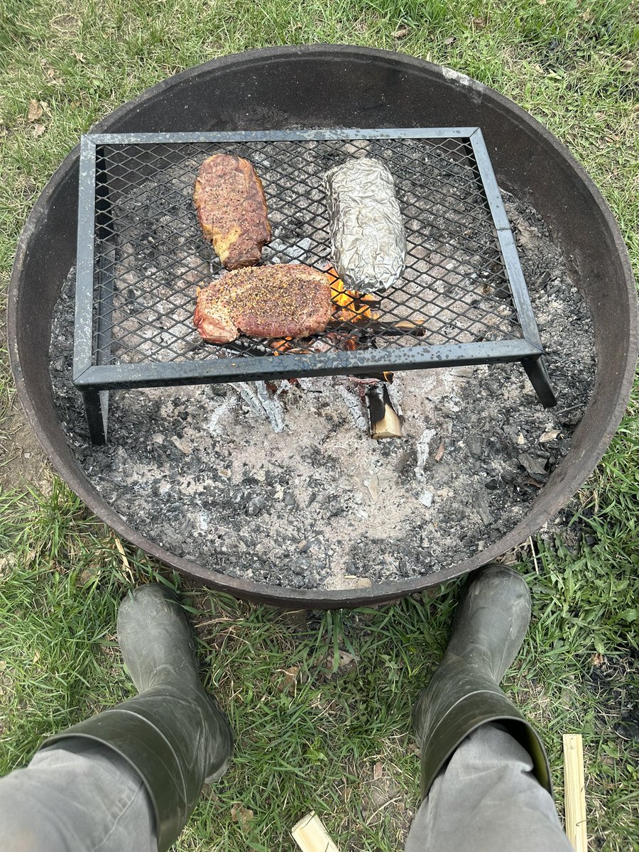Jbye105's tweet photo. From steaks &amp; hikes, to snakes &amp; flowers. Some good fun breaking in spring 2026. https://t.co/AOQtfuNGoZ