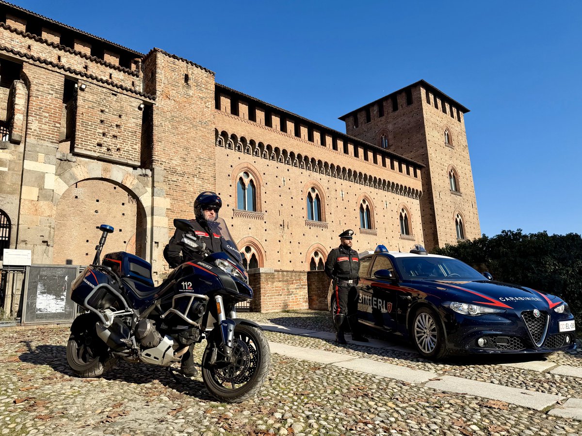 Arma dei Carabinieri tweet media