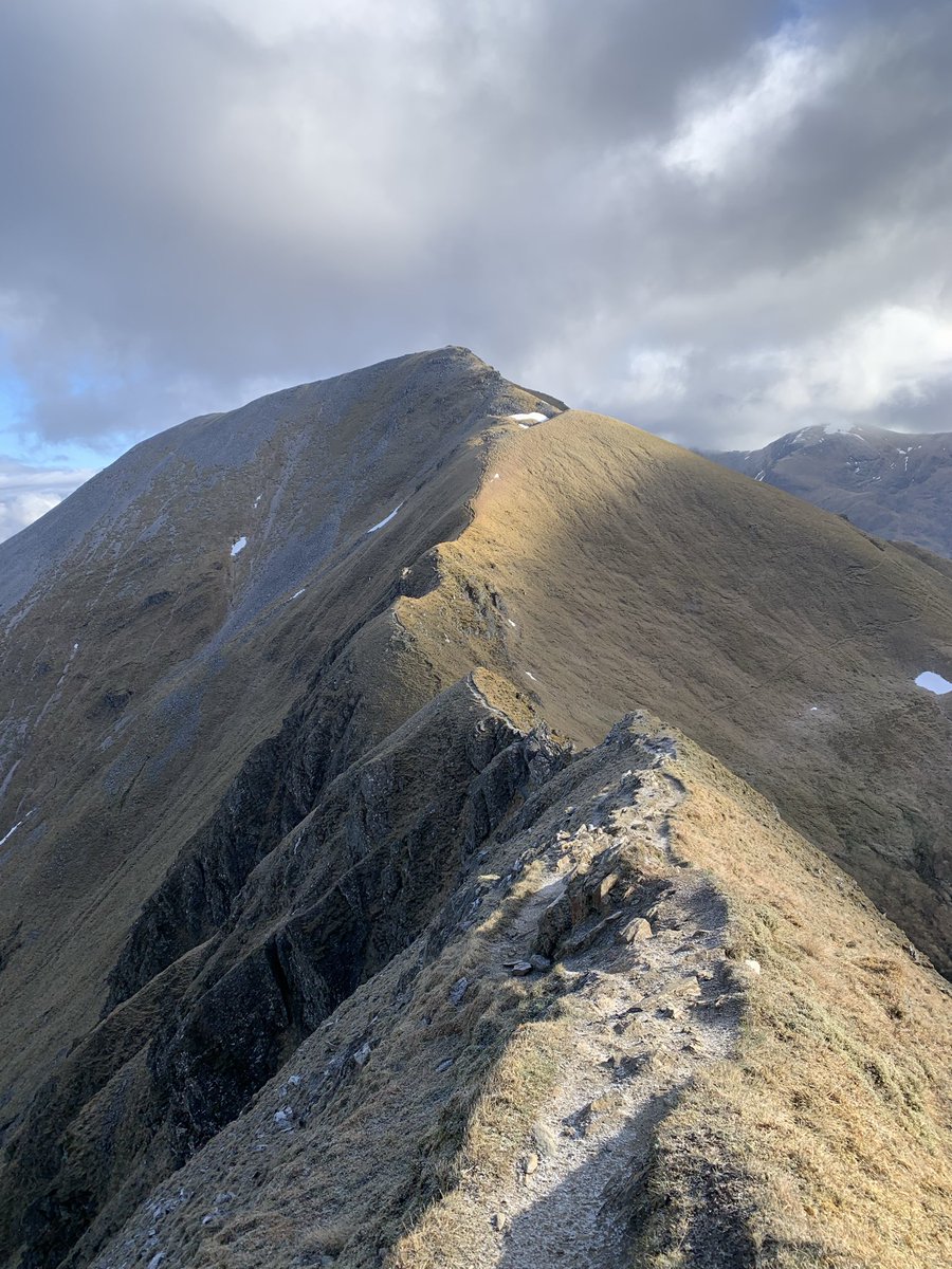 ewenabcameron's tweet photo. Mamore 3. Sgùrr a’ Mhàim https://t.co/iW61pY5dcv