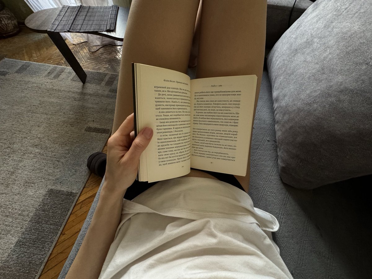 odanilewska's tweet photo. книга Припини свої вигадки мене розїбала https://t.co/0pWdCtx2BT