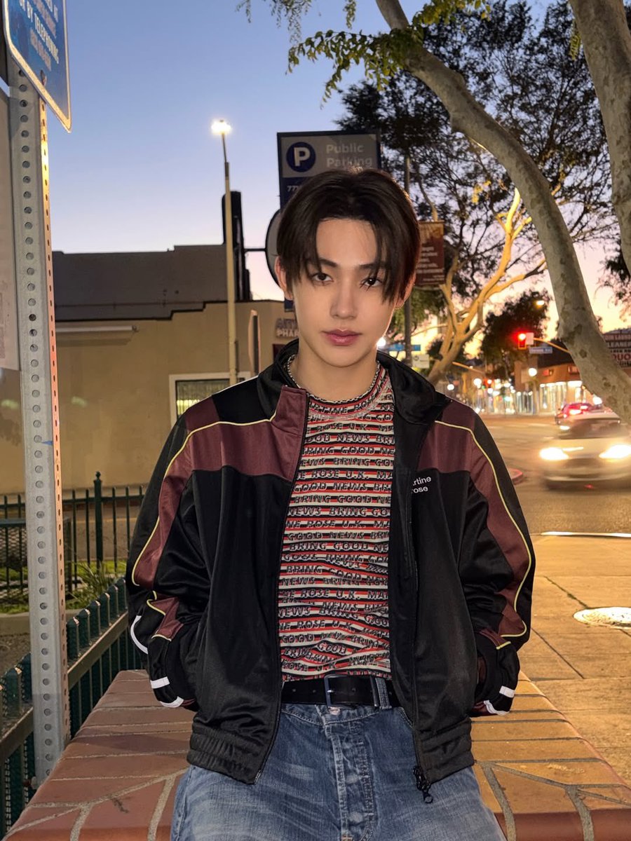 I'm sorry these pics need a post of their own🫪

#CORTIS #코르티스 
#SEONGHYEON #성현