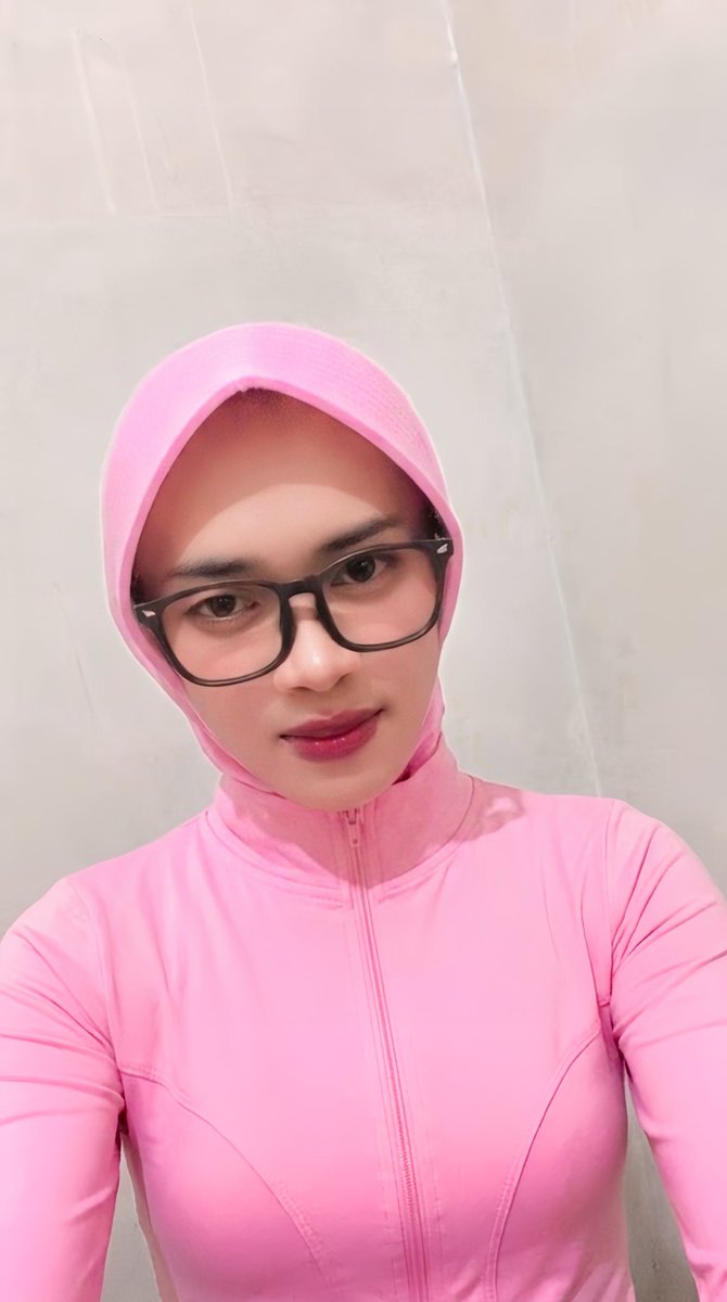 alydacder's tweet photo. #cdermuslim #cderhijab #cder https://t.co/E0Y9TYK7Mv