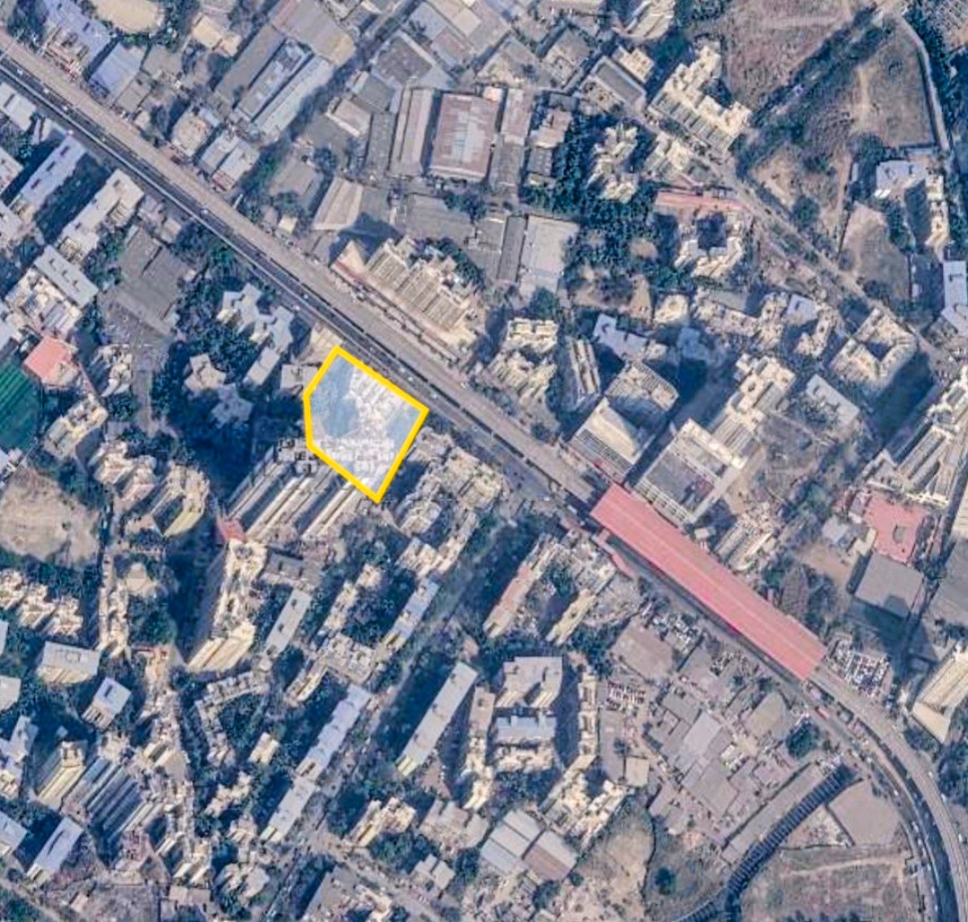 haldilal's tweet photo. Radisson Mira Road, < 1 lakh Sq. Ft. GLA, LEED Certified, 103 keys star rated hotel with allied facilities on upper 10 floors part of larger mixed use development on 1.2 acres land parcel at Mira Road, Mumbai MR. Promoter: VAPL. Operator: Radisson. Status: U/C. Completion: 2028+. https://t.co/FblKt3TtTG