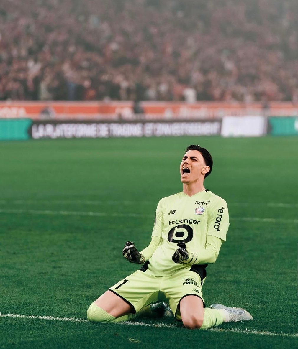 ogulcan_akce's tweet photo. Berke, dün Monaco karşısında da kalesini gole kapatarak “gol yemediği maç” sayısını 13 yaptı.

Müthişsin! @BerkeOzer 🧿🧤 https://t.co/Bb10ERldMz