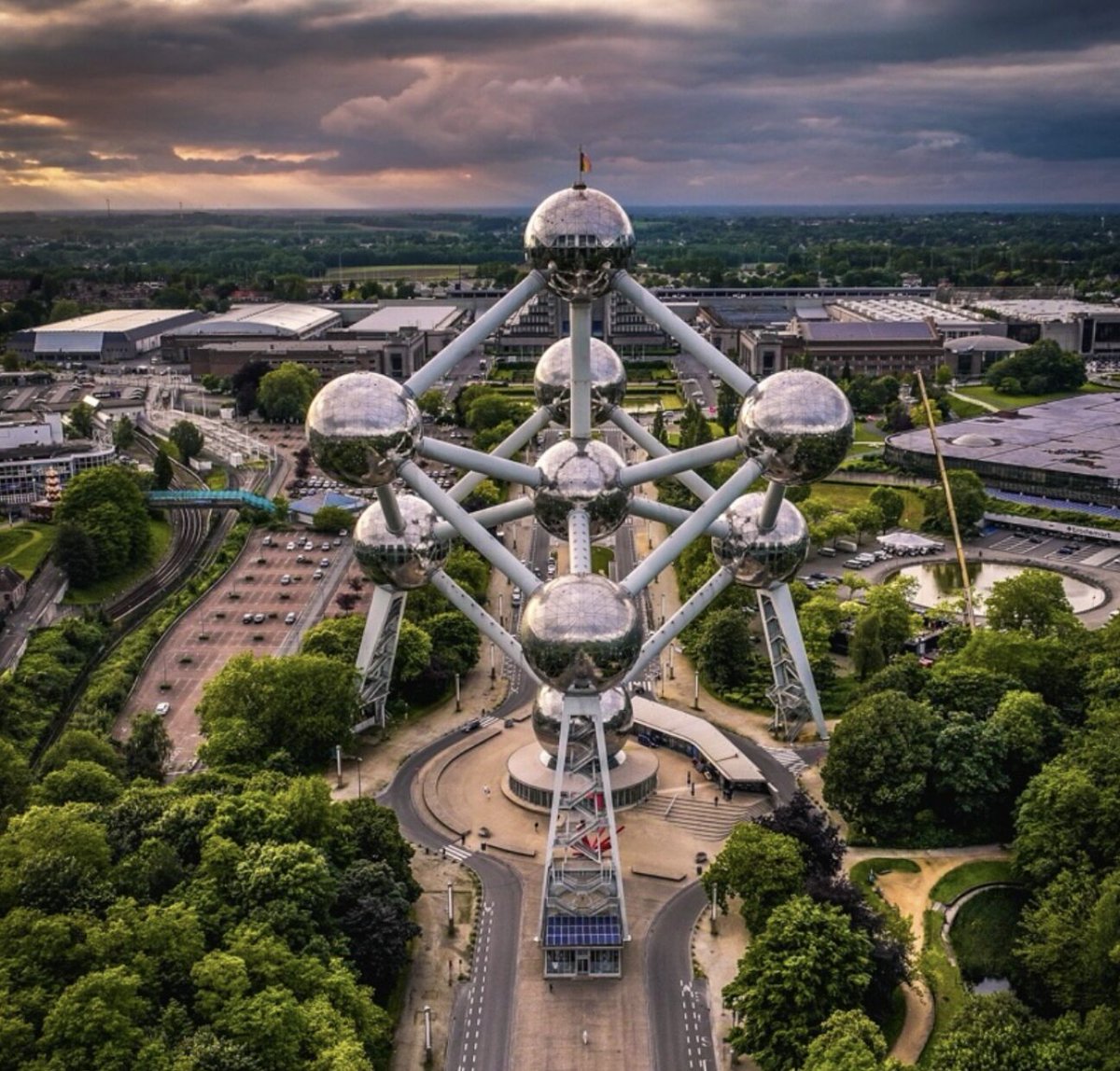 🇧🇪 L'original Atomium de Bruxelles ! Bonne journée à tous ! 🍀

📸 world_walkerz