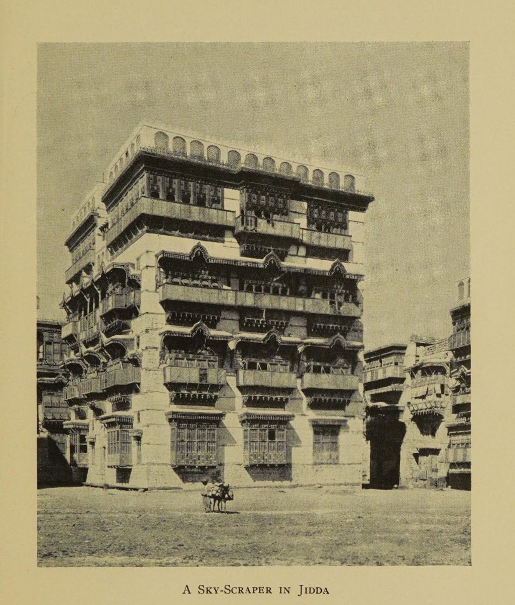 الشريف عبدالعزيز بن عبدالله آل عجلان القاسمي tweet media