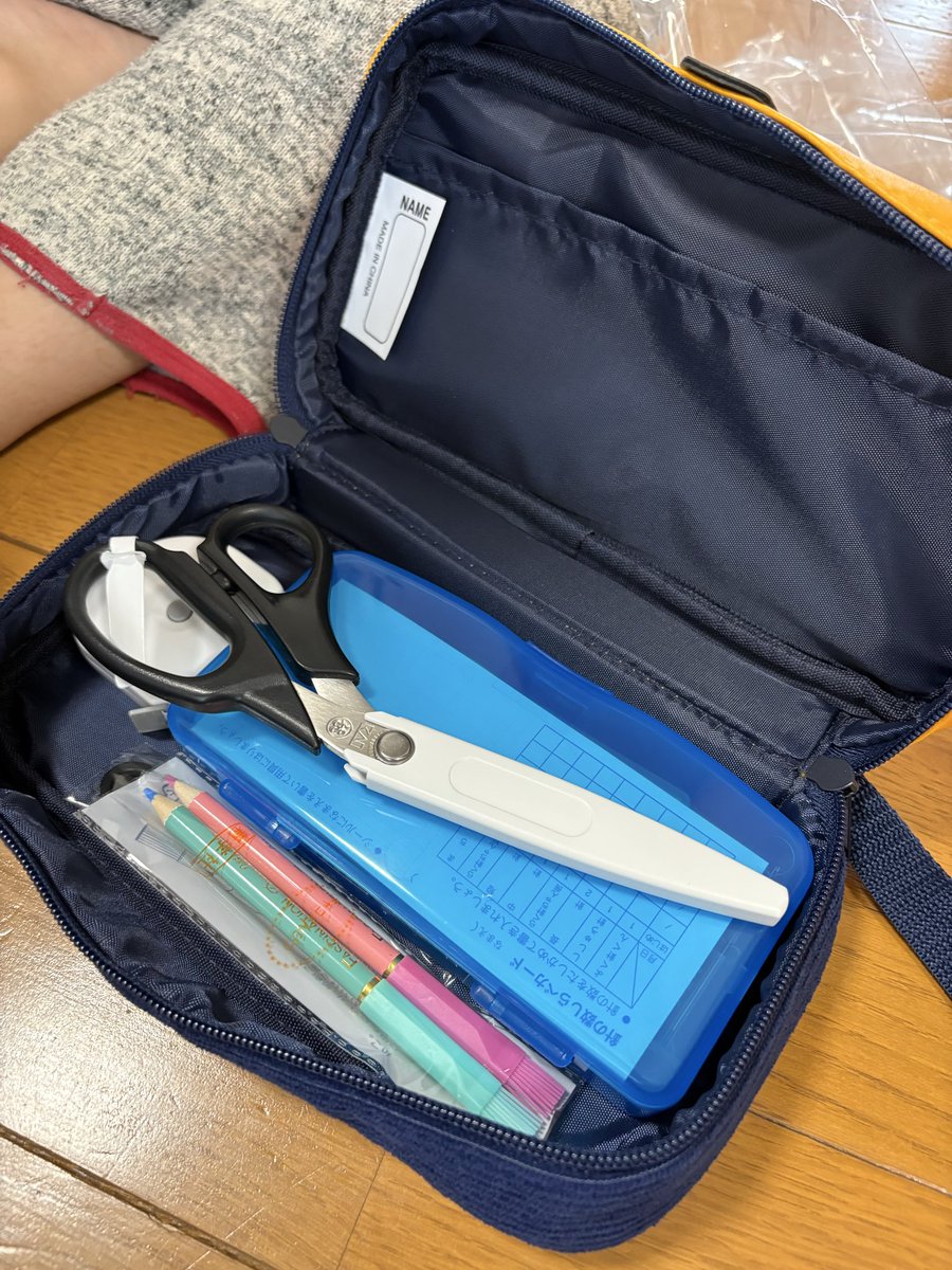 motiRING0's tweet photo. 学校指定(選択制)裁縫セットきゅん https://t.co/WQ05nVy6r1