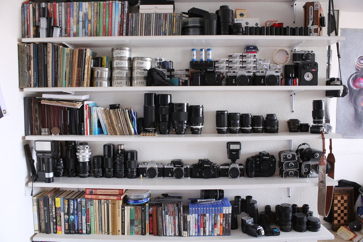 The second opposite wall. Here are the workhorses. And also