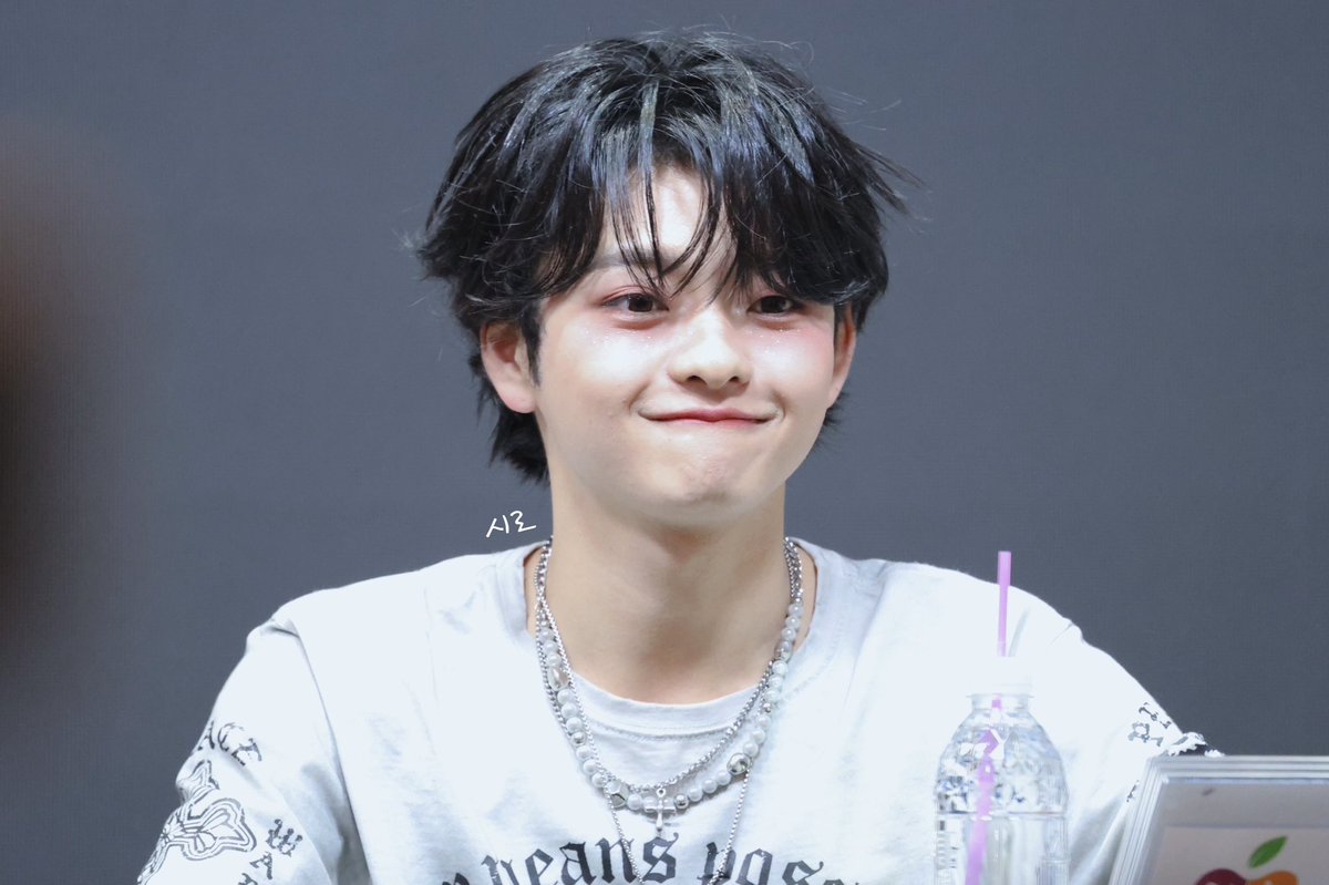 𝑺𝑯𝑰𝑹𝑶 tweet media