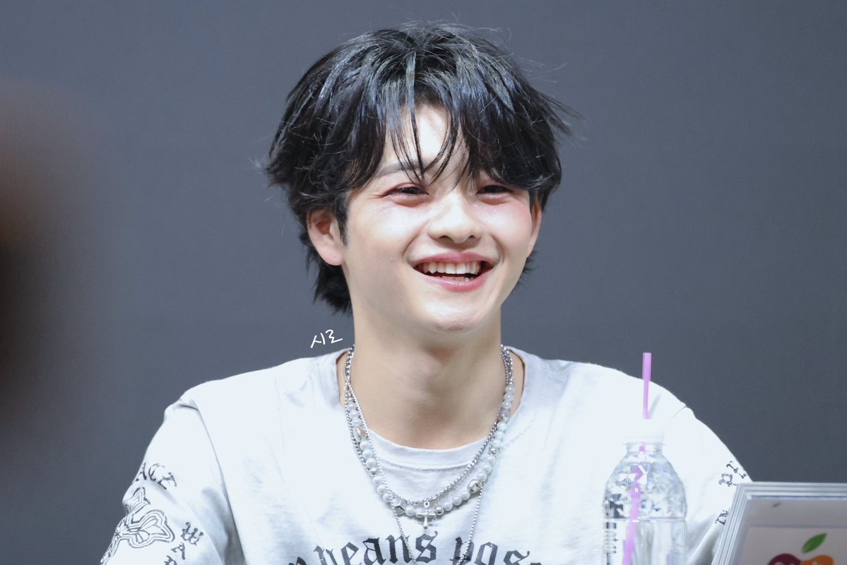 𝑺𝑯𝑰𝑹𝑶 tweet media