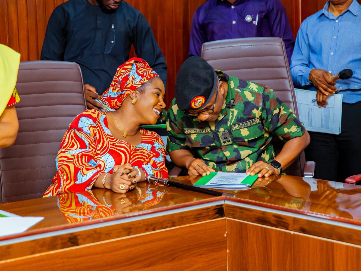 mrlurvy's tweet photo. My friend Titi, as SA to President Bola Ahmed Tinubu, has institutionalized an initiative that will forever etch her name in gold in Nigeria’s development story.

Through her efforts, a new skill set has now been integrated into the NYSC SAED programme through a strategic collaboration between the National Automotive Design and Development Council (NADDC) and the NYSC.

Corps members will now be trained and equipped with practical skills in CNG vehicle conversion, maintenance, and safety, creating employment and entrepreneurship opportunities within Nigeria’s rapidly growing alternative energy ecosystem.

This is leadership with long-term impact.
Congratulations, my dear friend @titilopegb 👏