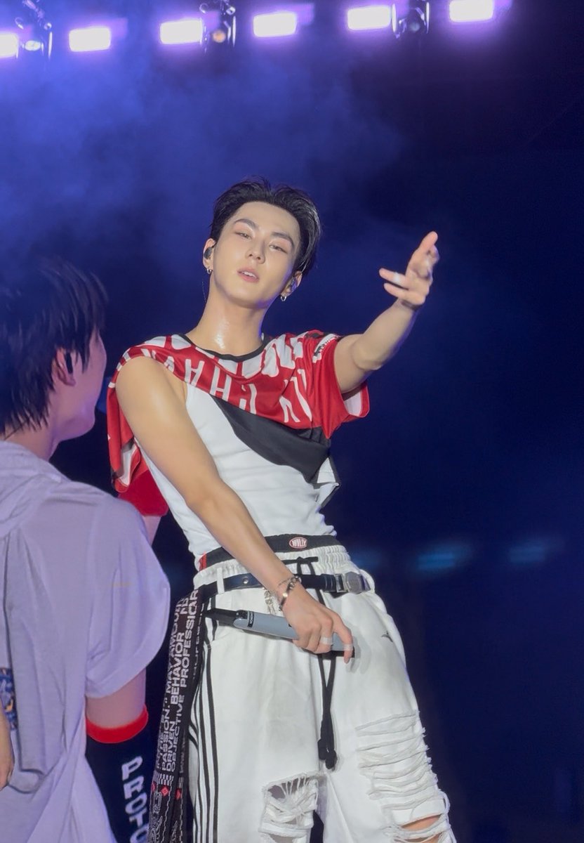 ปชจ fan account ㅡ 선우 tweet media