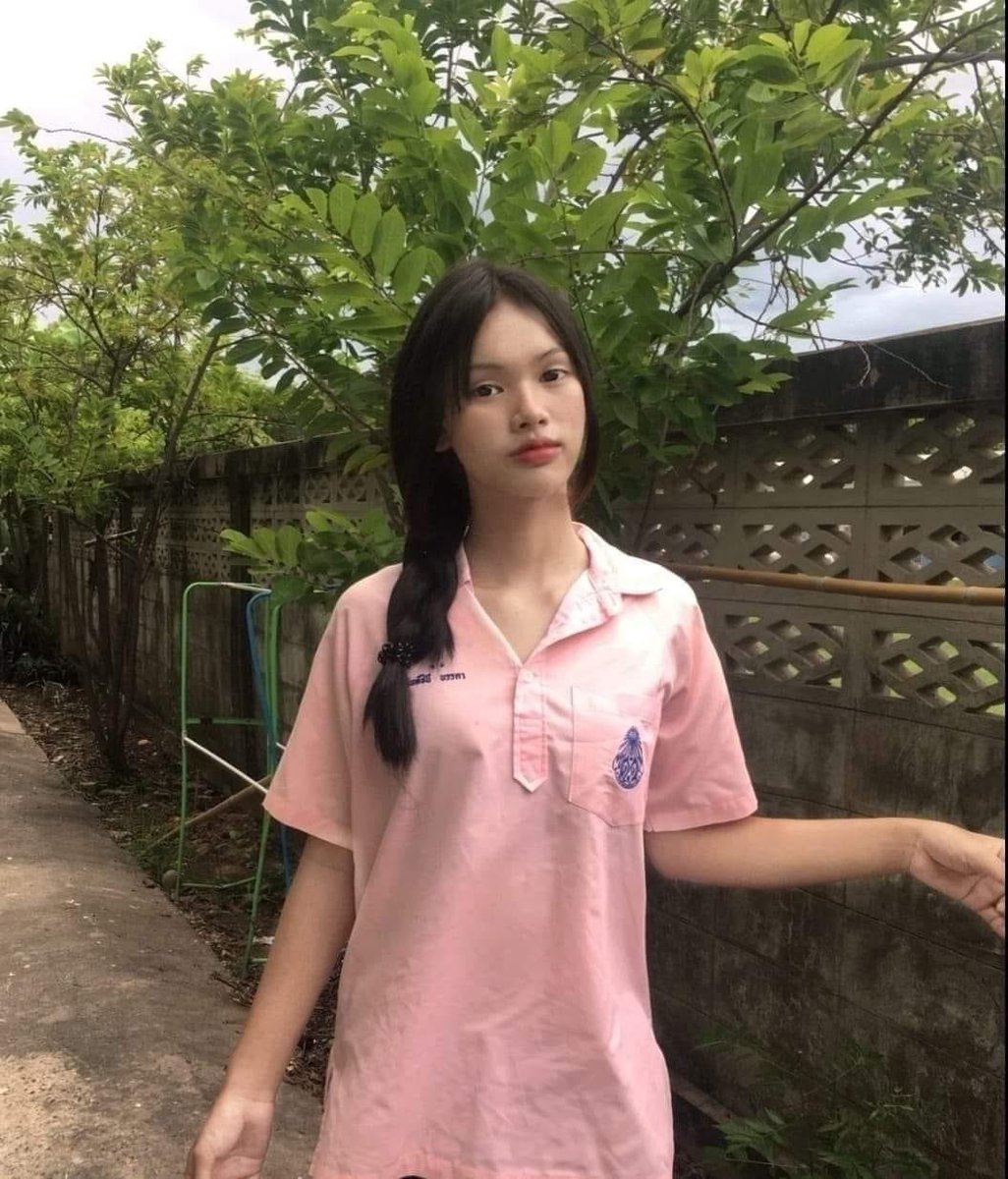 พลอยใส🐬 tweet media