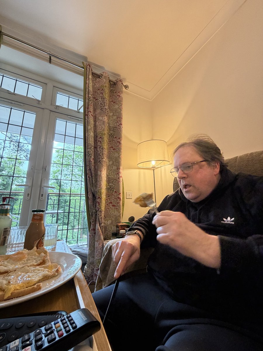 Timothy James Byrne tweet media