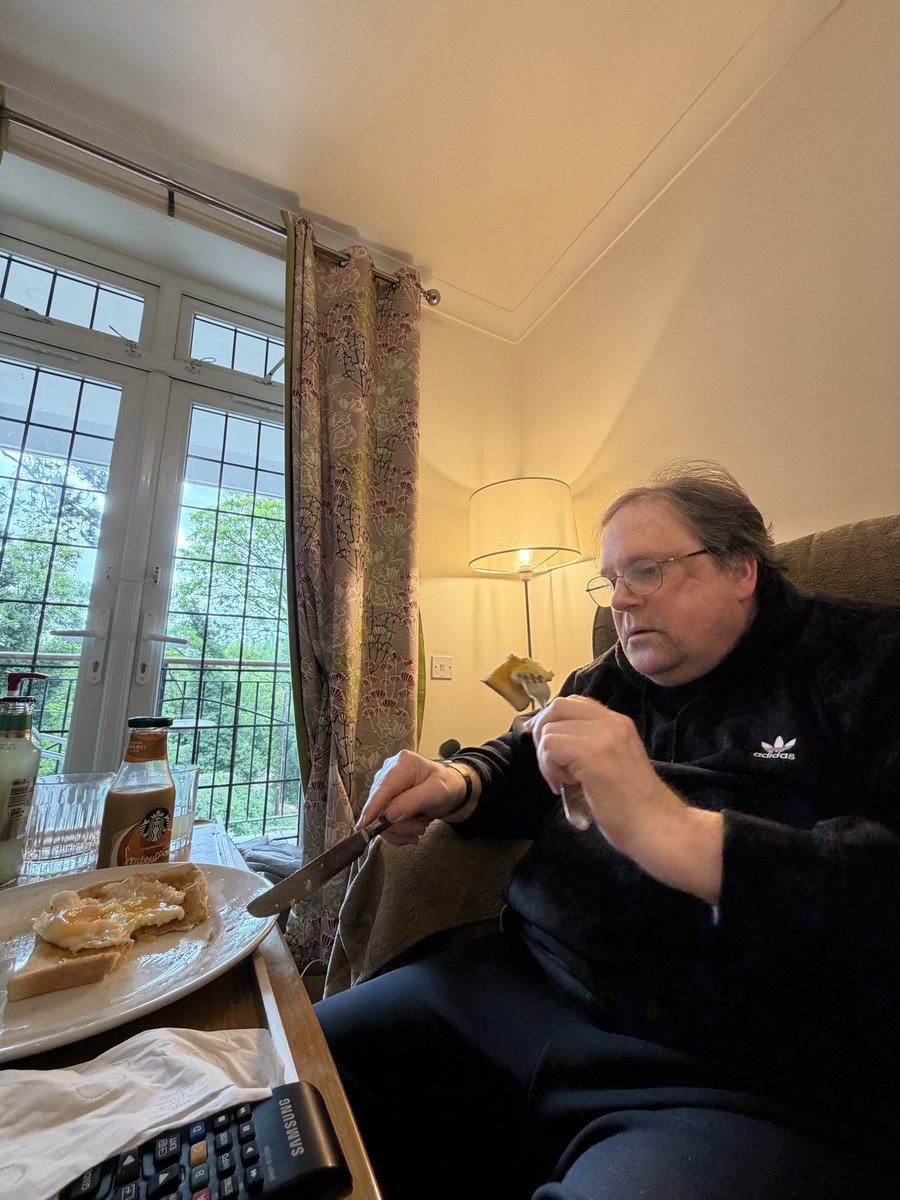 Timothy James Byrne tweet media