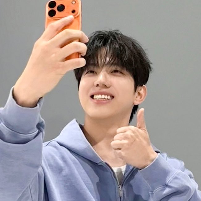 멜로.. tweet media