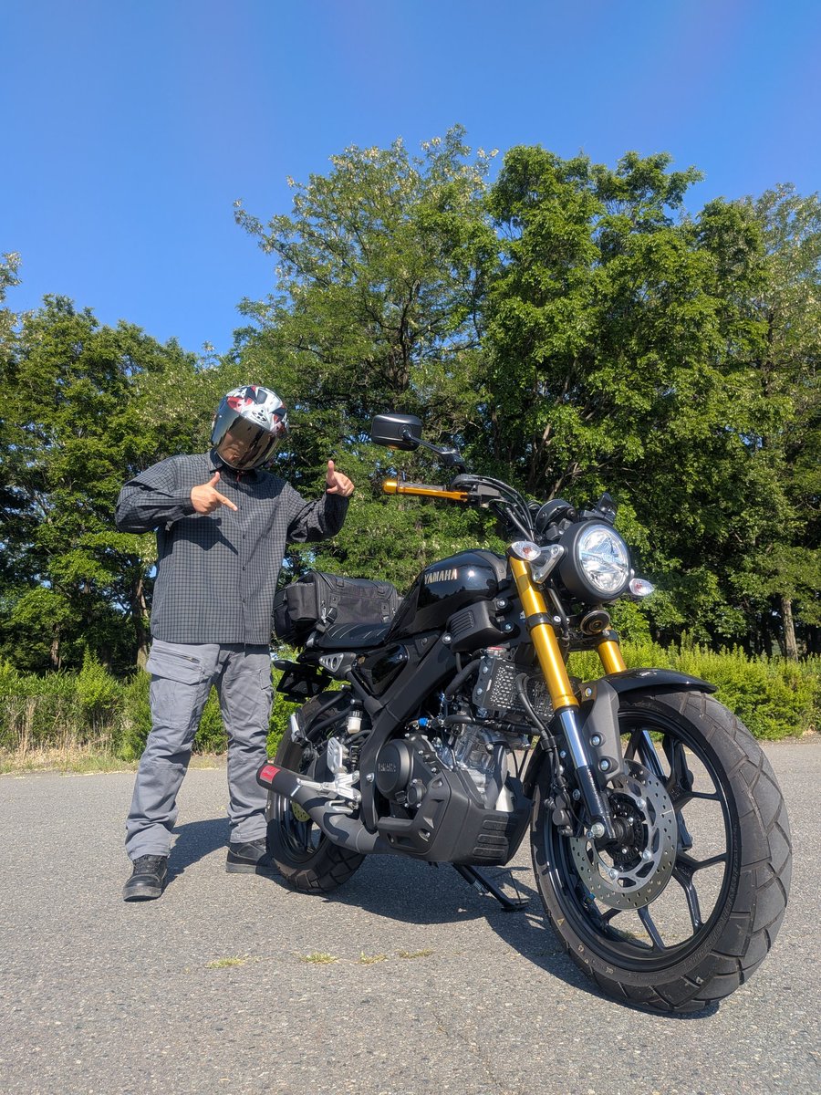 ORUTEGA_STRS's tweet photo. 【ソフテニRIDER’S】ﾁｬﾝﾈﾙの
(おるてが)
【BEEMER_BUNBUB】ﾁｬﾝﾈﾙの
(八咫丸)
📺YouTubeにて配信中♪

☆ラケットショップBERRY   代表
　　　【高崎本店】
【Professional stringer】

趣味:  バイク.ソフトテニス.神社仏閣参拝.ひとり旅.ツーリング.アニメ聖地巡礼。 https://t.co/IOpen0wyHE