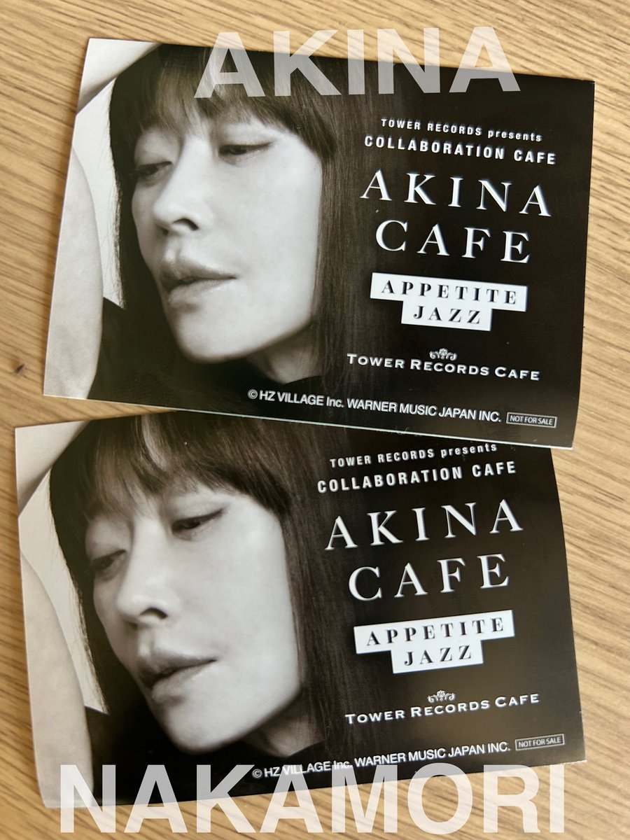 あ、これもあった！ 明菜ちゃん カフェ予約特典 AKINACAFE ステッカー