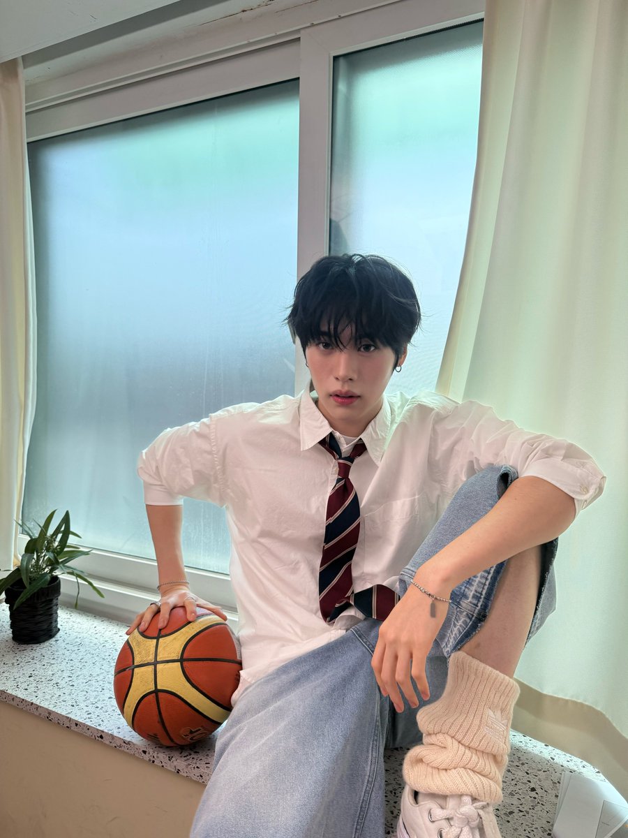 체킷♡ tweet media