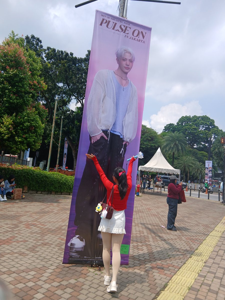 hwanierra's tweet photo. ❤️‍🔥❤️‍🔥❤️‍🔥
#PULSE_ON_IN_JAKARTA_DAY2
#TREASURE #트레저
#소정환 #SOJUNGHWAN
#트레저 #TREASURE
@treasuremembers https://t.co/AhiJkxs0Q4