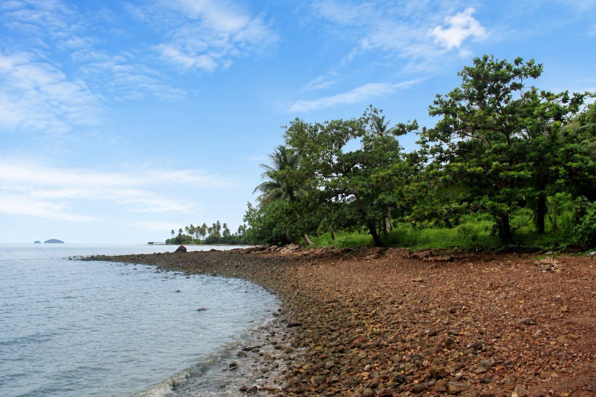 DeeOneKC's tweet photo. 🌅 Sea front Chanote land, Koh Chang
🔥 33M THB, 3.95M THB per rai

• 📜 Chanote title
• 🌊 Wide sea view on main road
• ⚡ Water and electricity ready
• 🏗️ Resort, condo or villa project potential https://t.co/wZMg9LyKnR