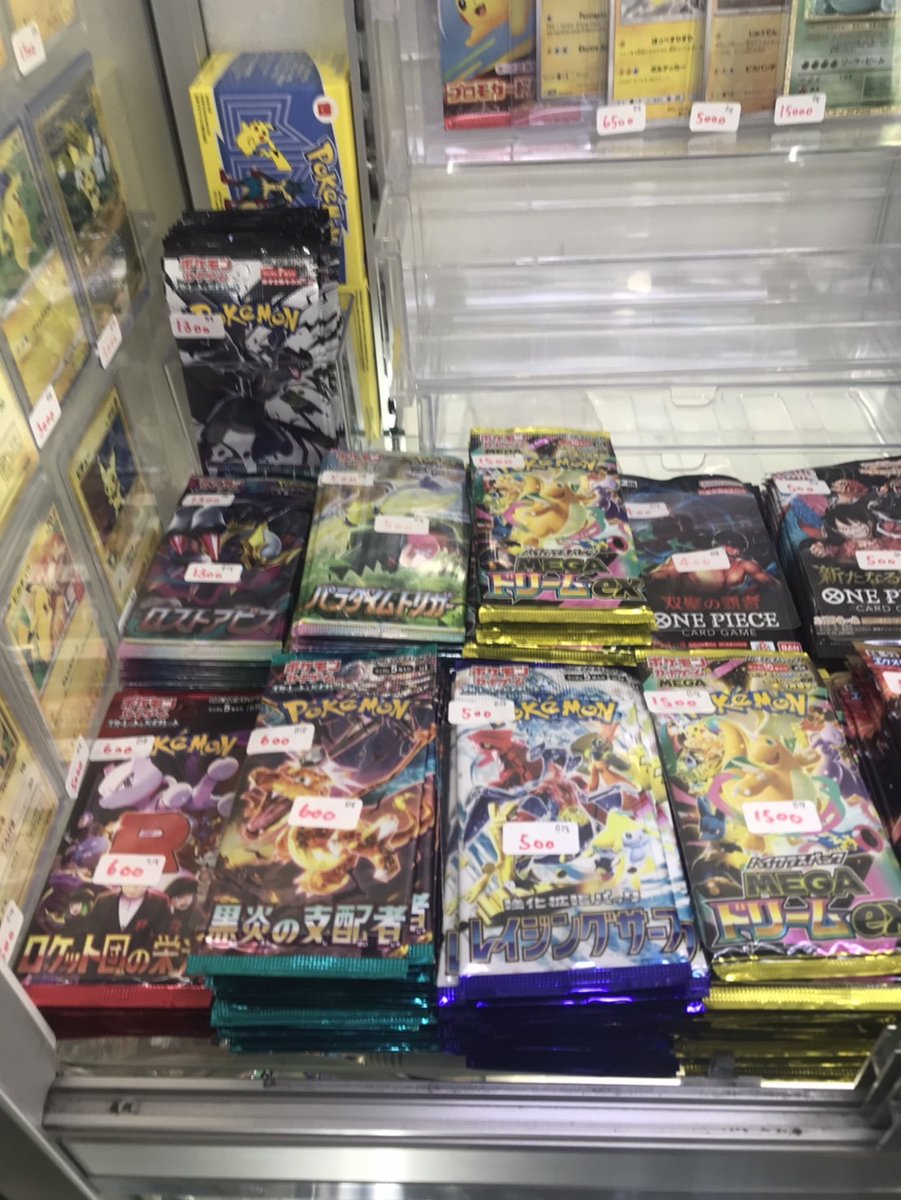カード ショーケース メジャーリーグ ポケモン 遊戯王 ワンピース CARD ☆B18ケースに入荷しました！！ ポケモン カードゲーム ワンピース